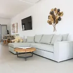 Calmare Collection 4* Плака