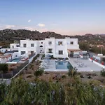 Calmare Collection 4*
