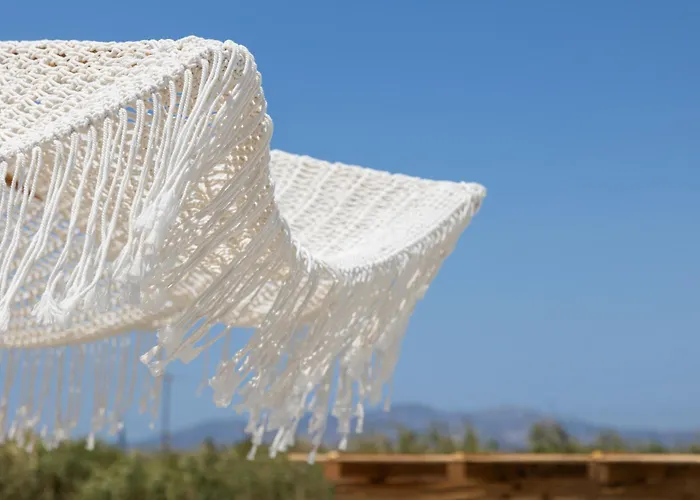 Calmare Collection Plaka (Naxos)